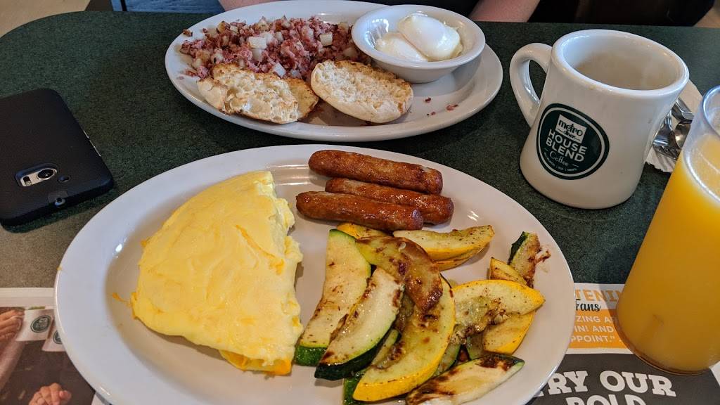 Metro Diner | cafe | 1419 FL-436, Casselberry, FL 32730, USA | 4076132418 OR +1 407-613-2418
