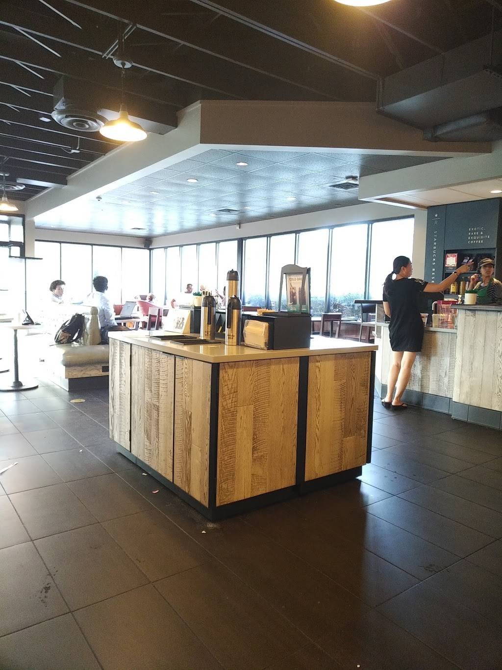 Starbucks | cafe | 6365 Columbia Pike, Falls Church, VA 22041, USA | 7033548969 OR +1 703-354-8969