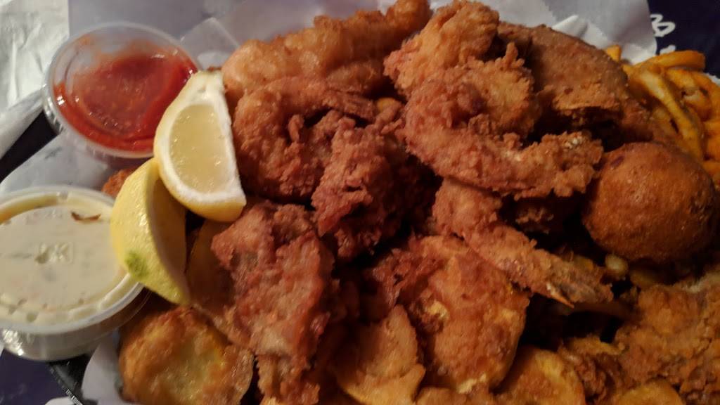 Coaches Corner Sports Bar & Grill | restaurant | 203 Orline St, Wetumpka, AL 36092, USA | 3345143410 OR +1 334-514-3410