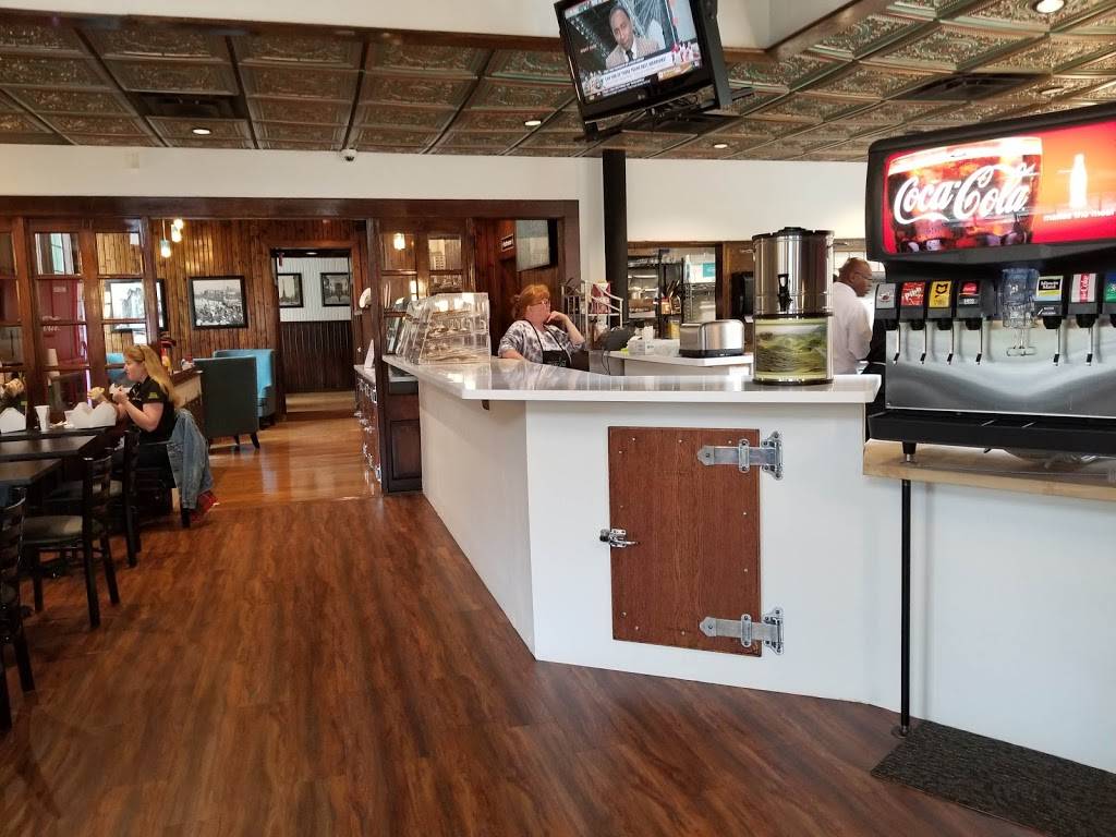 The Point on Penn @ the old Elbow Room | restaurant | 605 N Pennsylvania St, Indianapolis, IN 46202, USA | 3177466961 OR +1 317-746-6961