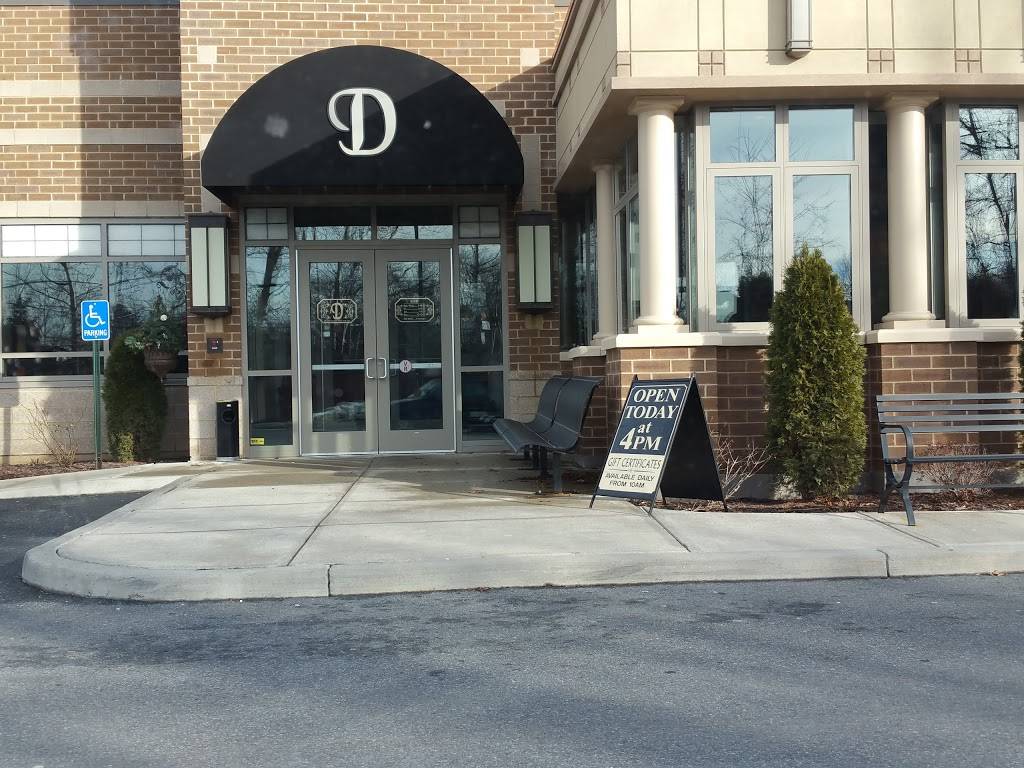 Delmonicos Italian Steakhouse | restaurant | 3 Northside Dr, Clifton Park, NY 12065, USA | 5183835656 OR +1 518-383-5656