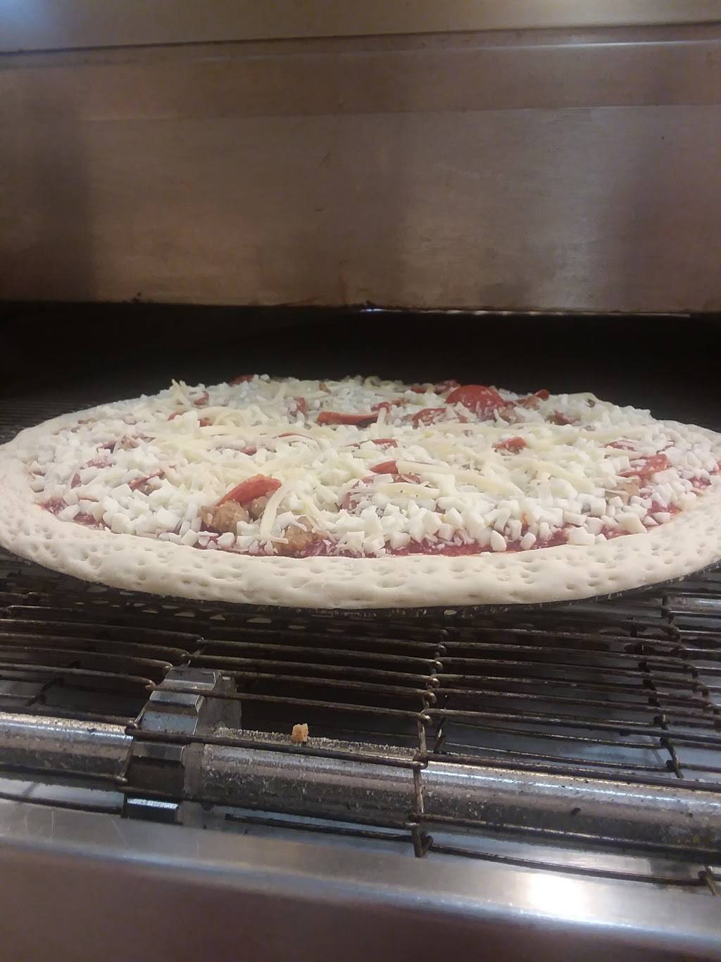 Papa Johns Pizza | restaurant | 513 W Pine St, Ponchatoula, LA 70454, USA | 9853700102 OR +1 985-370-0102