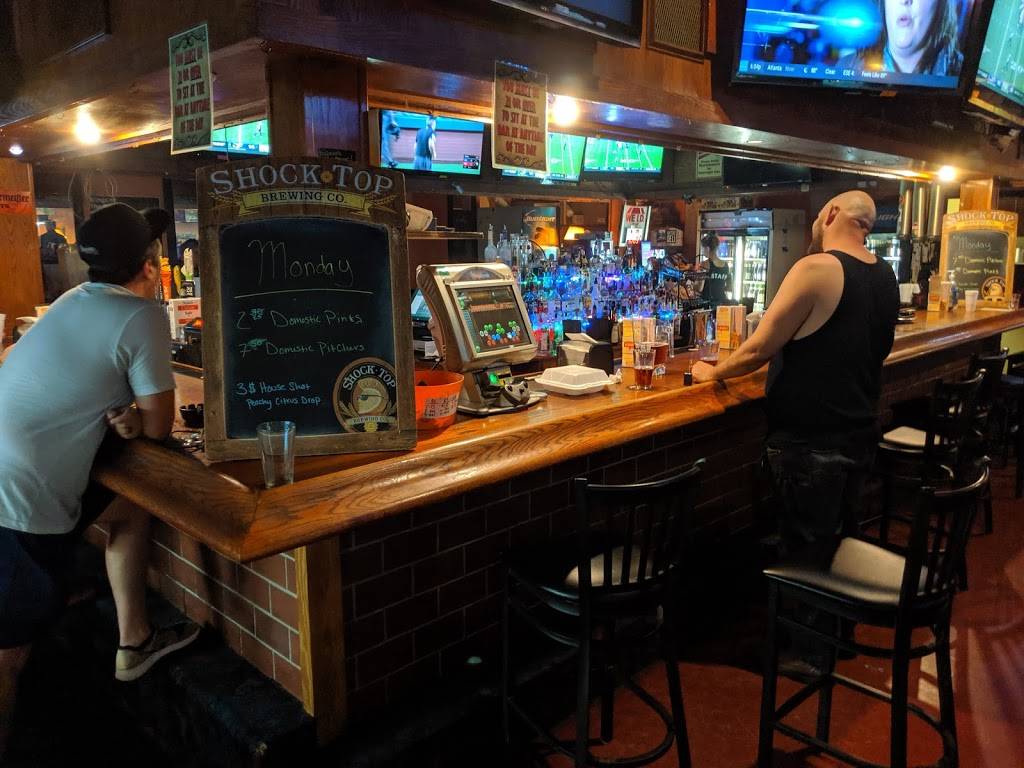 Cues Billiards | restaurant | 3354 Canton Rd #140, Marietta, GA 30066, USA | 7704251101 OR +1 770-425-1101