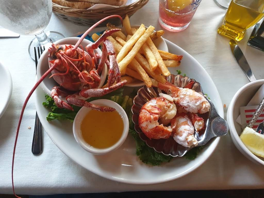 Landfall Restaurant | restaurant | 9 Luscombe Ave, Woods Hole, MA 02543, USA | 5085481758 OR +1 508-548-1758