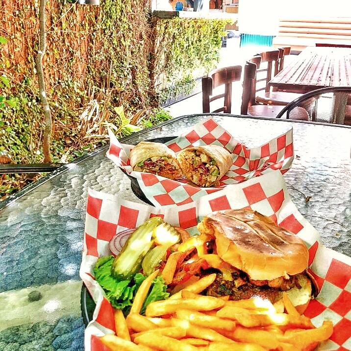 Smooth Tonys | restaurant | 415 9th St, Galveston, TX 77550, USA | 4097655200 OR +1 409-765-5200