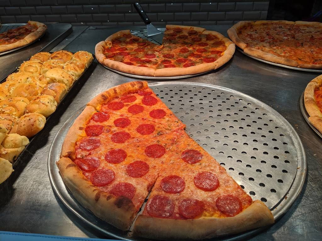 Bonannos New York Pizza - Mandalay Bay | restaurant | 3950 S Las Vegas Blvd, Las Vegas, NV 89109, USA | 7027786677 OR +1 702-778-6677