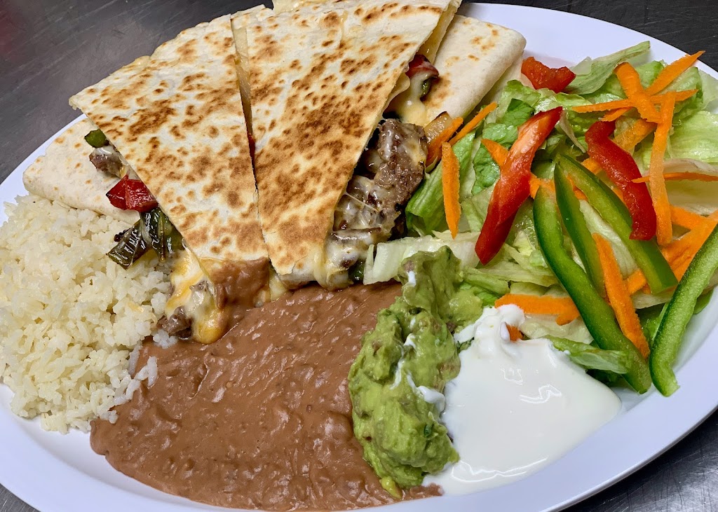 Azul 21 Mexican Restaurant | restaurant | 2119 W 21st St, Wichita, KS 67203, USA | 3162953108 OR +1 316-295-3108