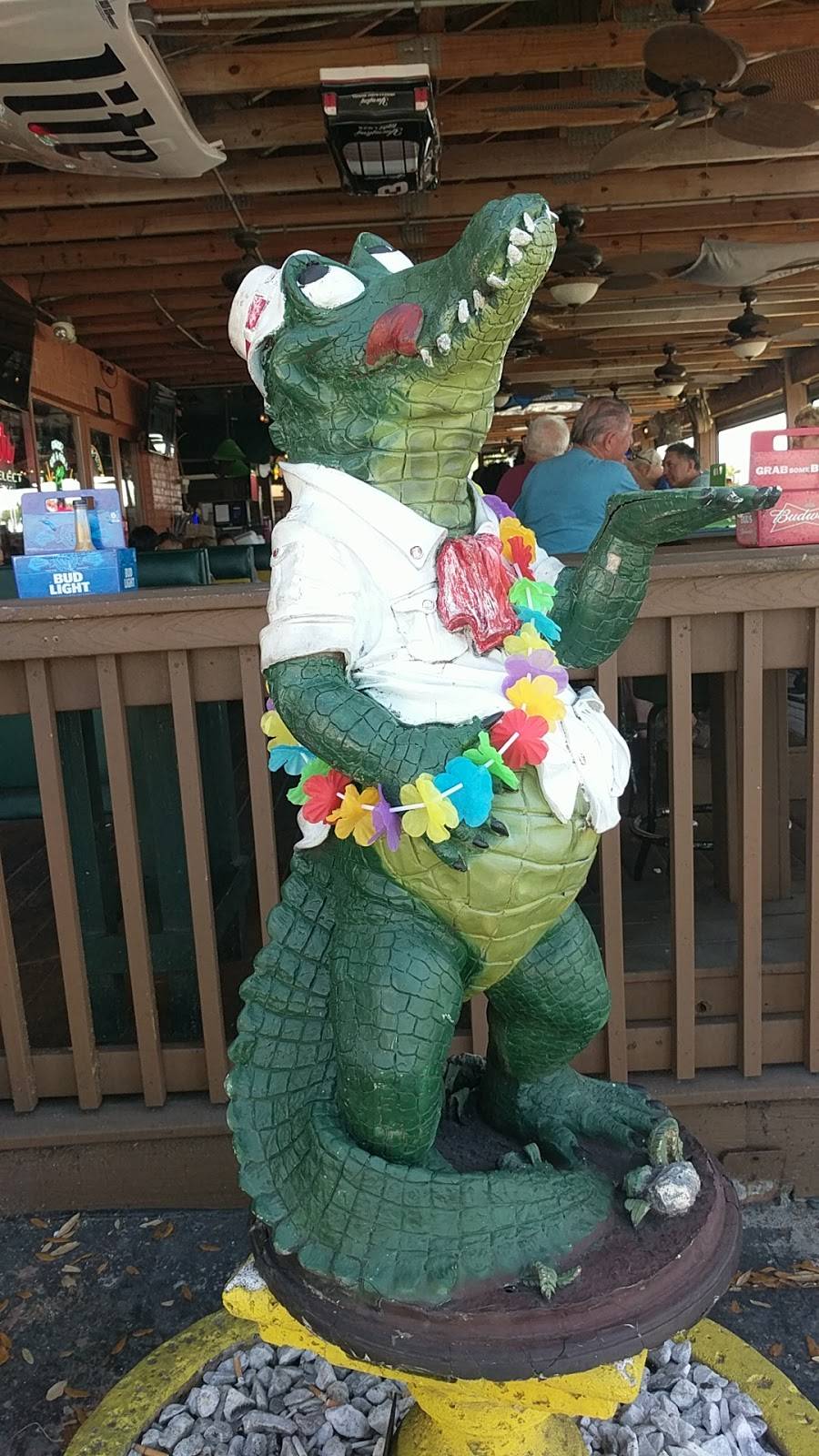 Gatorz Bar and Grill | restaurant | 3816 Tamiami Trail, Port Charlotte, FL 33952, USA | 9416255000 OR +1 941-625-5000