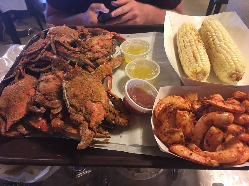 Boondocks | restaurant | 825 Lighthouse Rd, Smyrna, DE 19977, USA | 3026536962 OR +1 302-653-6962