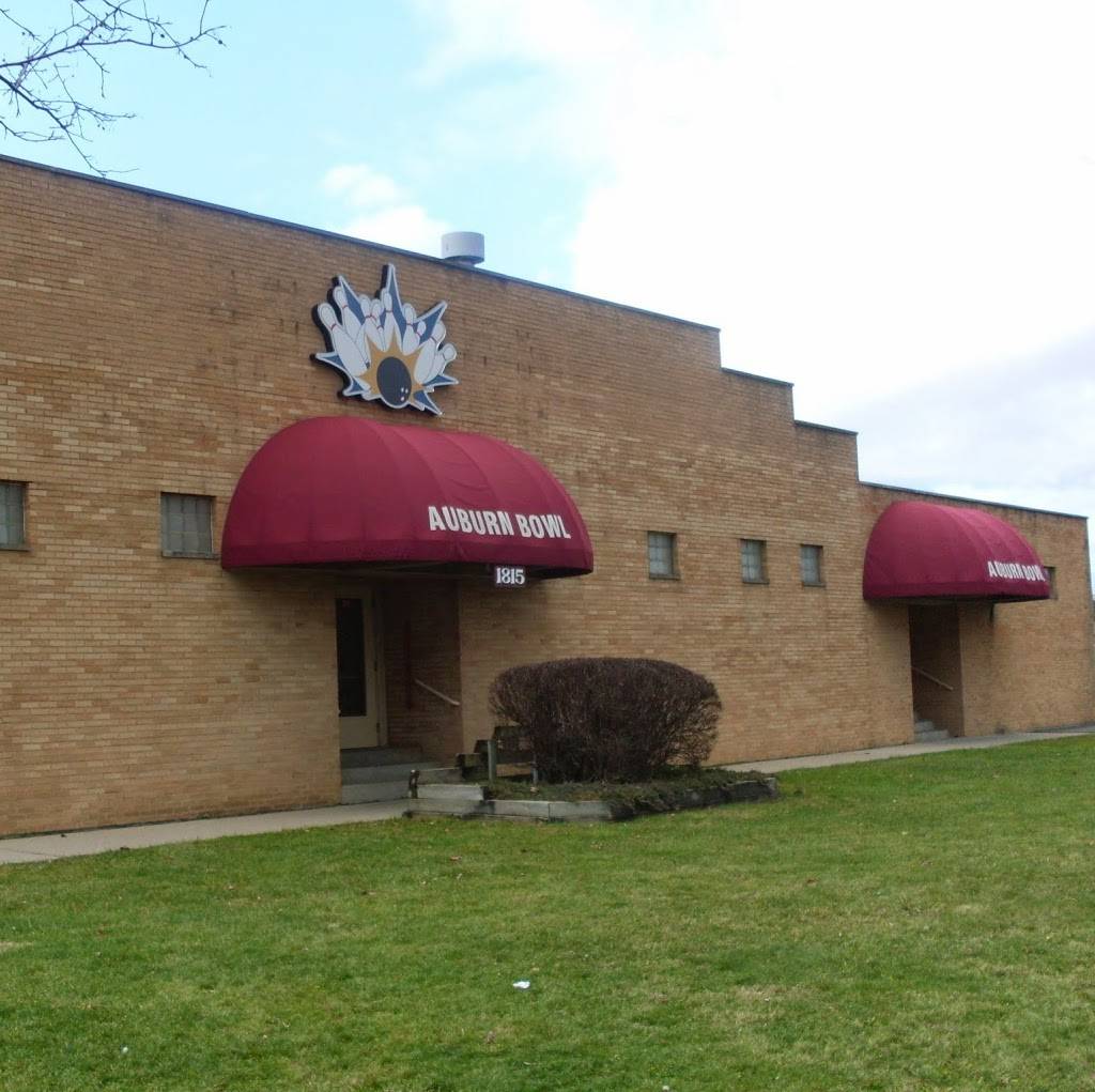 Auburn Bowl Inc | restaurant | 1815 Sprott St, Auburn, IN 46706, USA | 2609250235 OR +1 260-925-0235