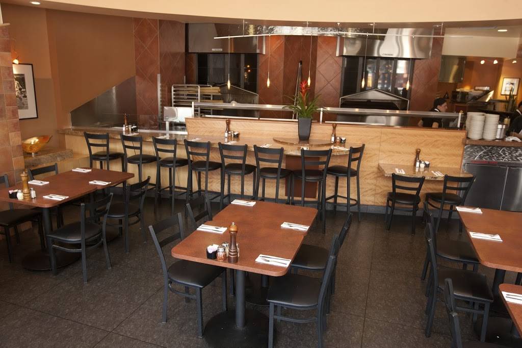 Amicis East Coast Pizzeria | restaurant | 216 King Street, San Francisco, CA 94107, USA | 4155466666 OR +1 415-546-6666