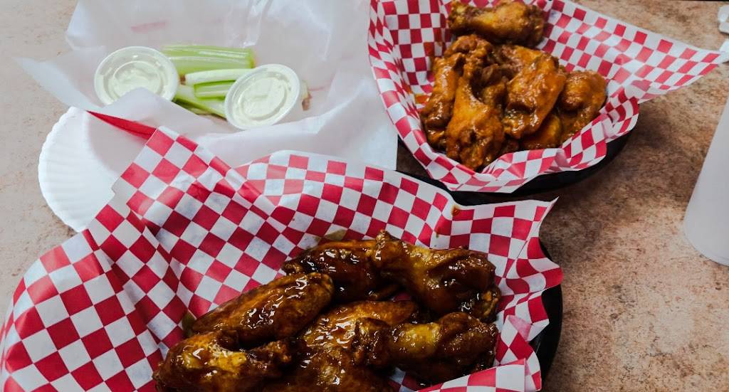 San Marcos Wings & Grill | restaurant | 805 W Peace St, Raleigh, NC 27605, USA | 9198348292 OR +1 919-834-8292