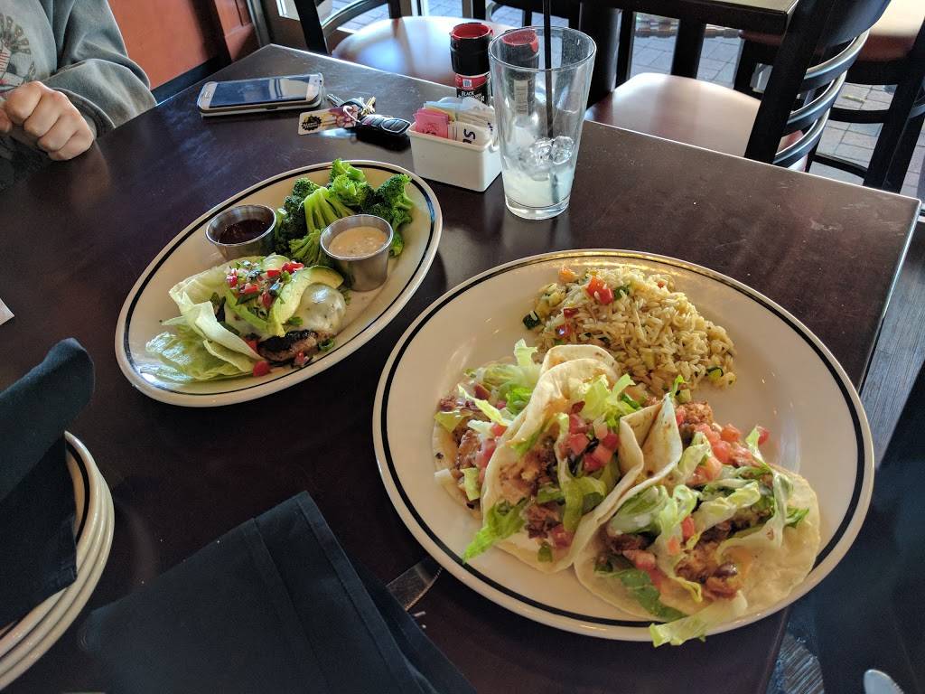 Blackfinn Ameripub - Ballantyne | restaurant | 14825 Ballantyne Village Way #100, Charlotte, NC 28277, USA | 7049006095 OR +1 704-900-6095