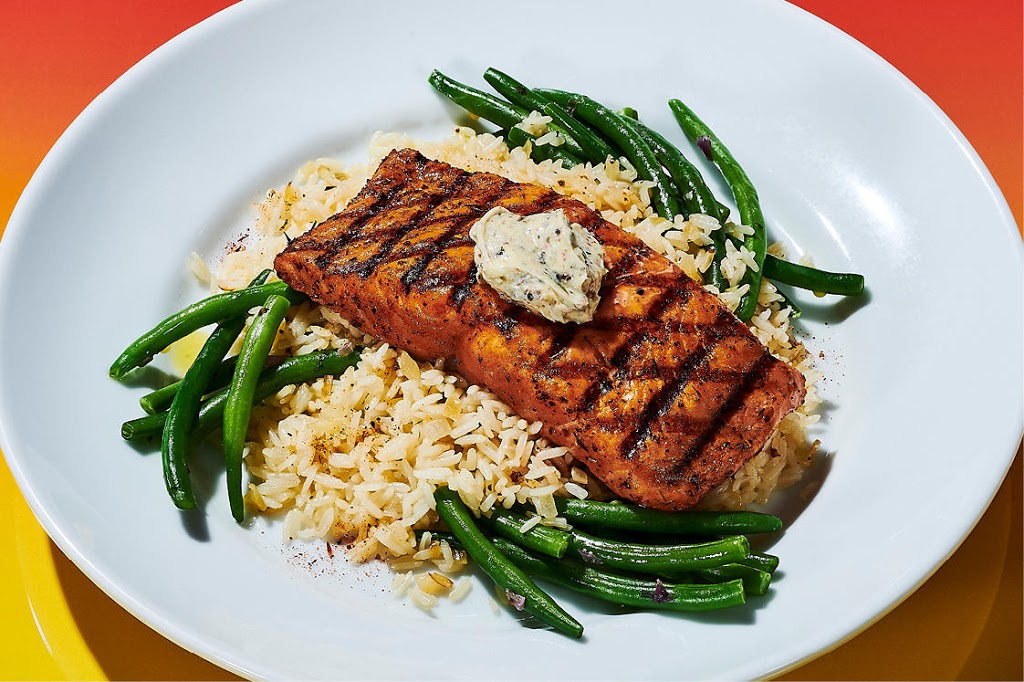 Dave & Busters | restaurant | 40 Providence Pl, Providence, RI 02903, USA | 4012704555 OR +1 401-270-4555