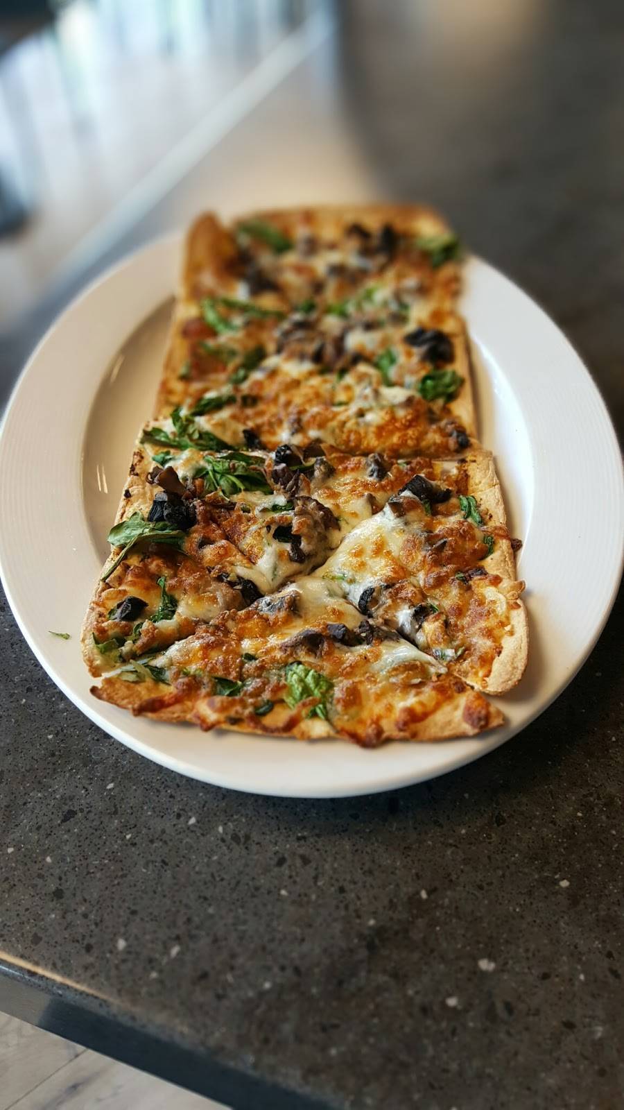 State Street Café | restaurant | 715 E Main St, Midland, MI 48640, USA | 9894861600 OR +1 989-486-1600