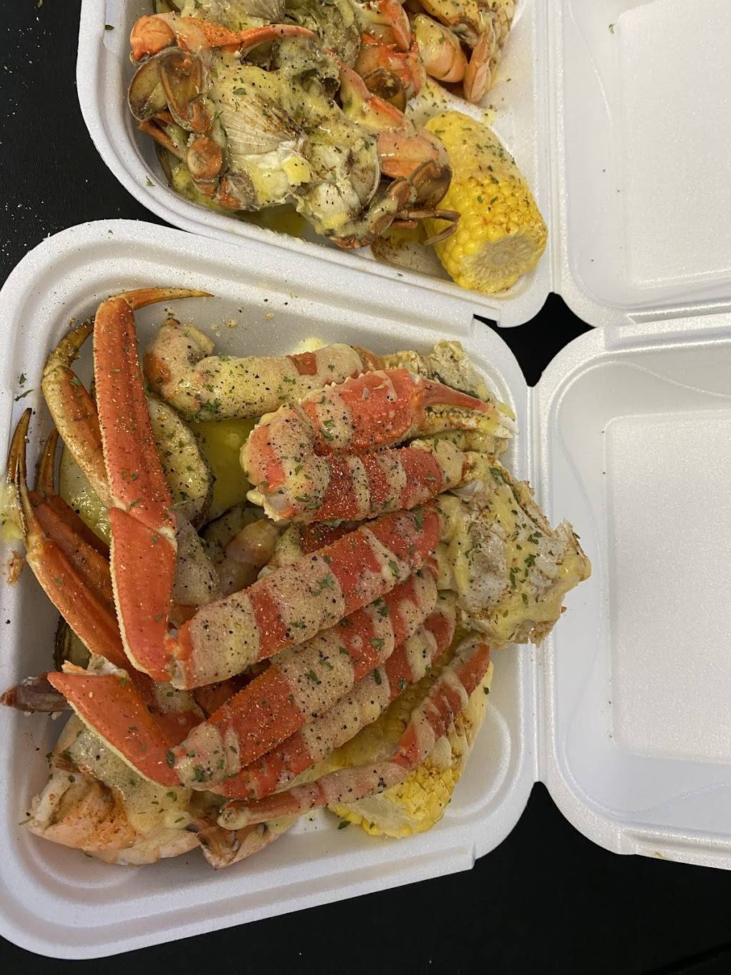 Tampa Blu | restaurant | 6844 N 50th St, Tampa, FL 33610, USA | 8133005032 OR +1 813-300-5032