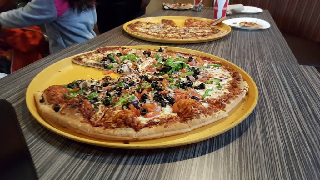 Straw Hat Pizza | meal delivery | 1653 Industrial Pkwy W, Hayward, CA 94544, USA | 5102650111 OR +1 510-265-0111