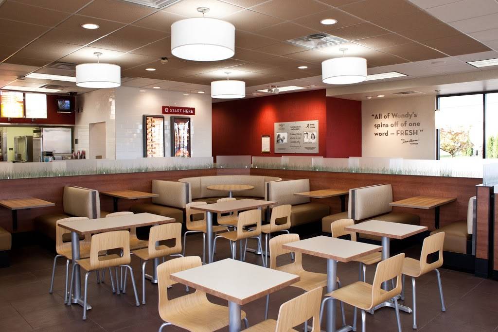 Wendys | restaurant | 4989 Renner Rd, Columbus, OH 43228, USA | 6148705177 OR +1 614-870-5177