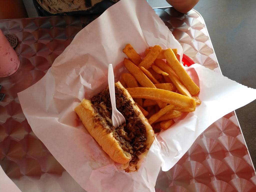 Zacs Phillysteaks & Shakes | restaurant | 3250 W Pleasant Run Rd, Lancaster, TX 75146, USA | 4697473324 OR +1 469-747-3324