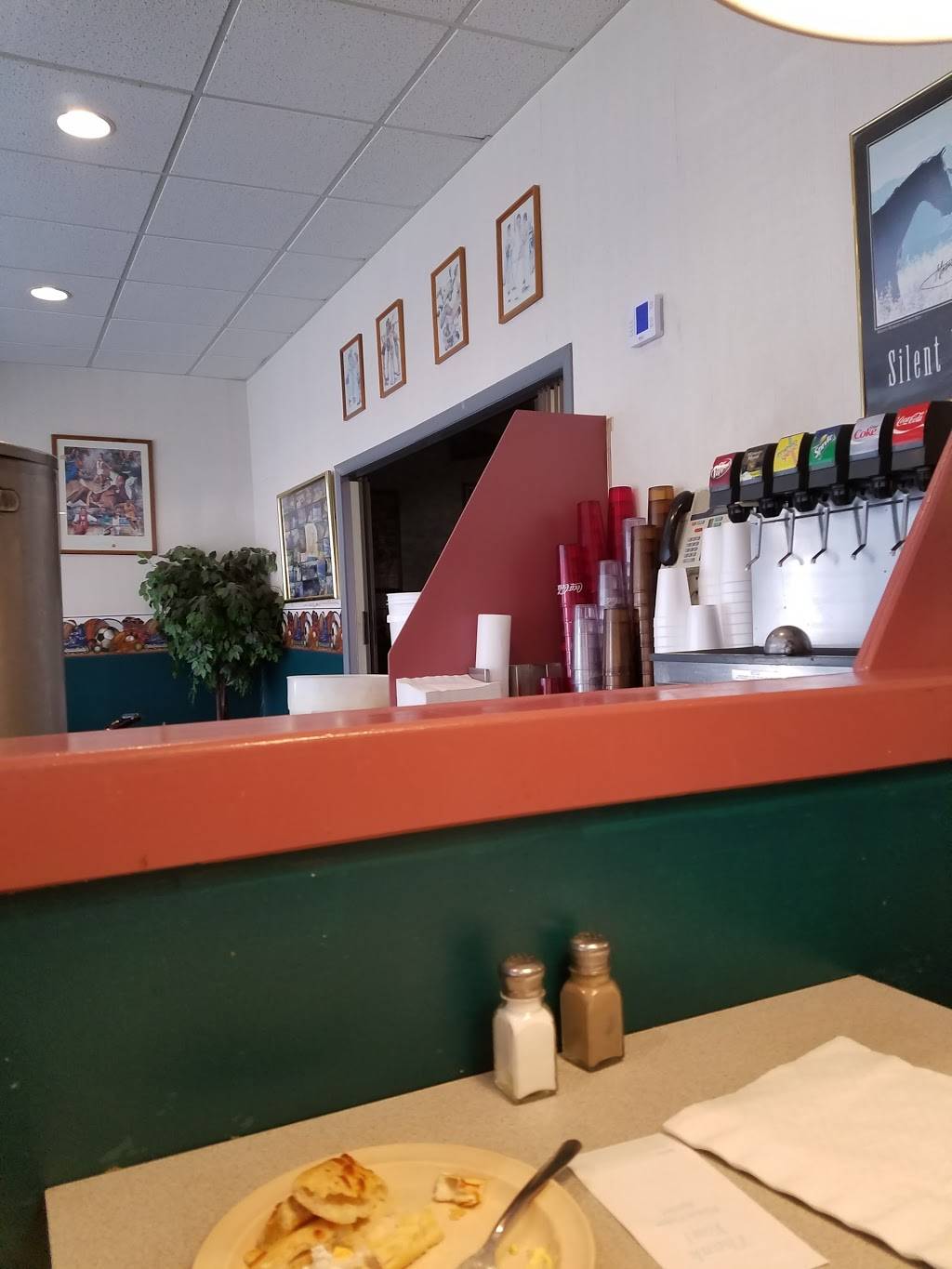 M V Pizza | restaurant | 15 Pelzer Ave, Williamston, SC 29697, USA | 8648475788 OR +1 864-847-5788