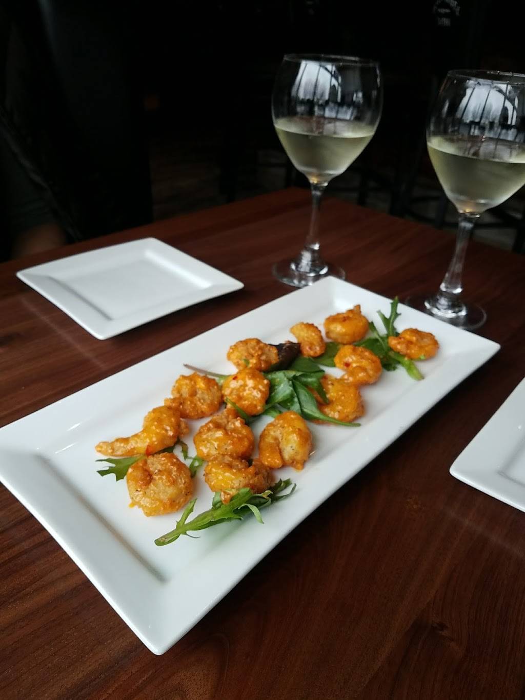 The Black Label Tavern | restaurant | 34110 Plymouth Rd, Livonia, MI 48150, USA | 7344692400 OR +1 734-469-2400