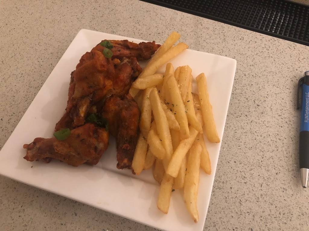 Abajo Restaurant & Lounge | restaurant | 12484 NW South River Dr Ground Floor, Medley, FL 33178, USA | 3054556979 OR +1 305-455-6979