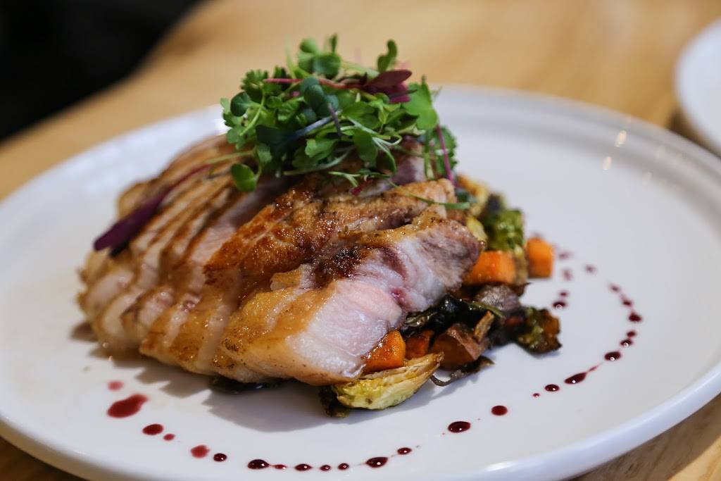 Aurelia - Honest Food & Drink | restaurant | 16 N Main St, Chagrin Falls, OH 44022, USA | 4406007770 OR +1 440-600-7770