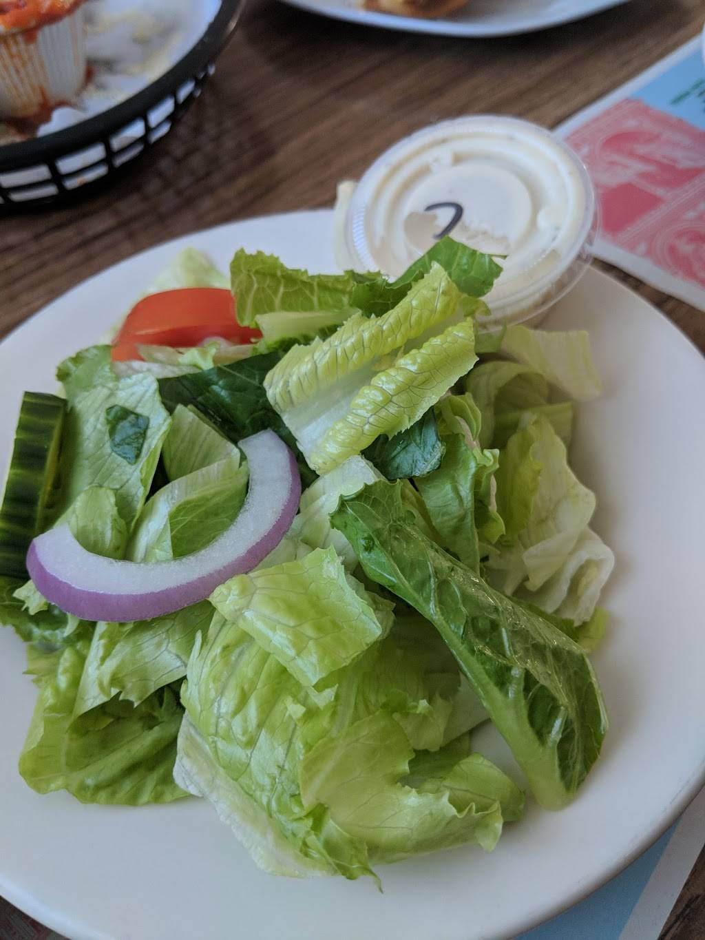 Giovannis Family Italian Restaurant | restaurant | 4050 N Bend Rd, Cincinnati, OH 45211, USA | 5133899777 OR +1 513-389-9777