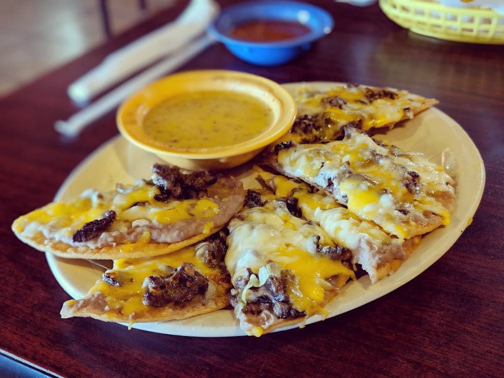 The Palms Taqueria LLC | restaurant | 924 E Kingsbury St, Seguin, TX 78155, USA | 8304014159 OR +1 830-401-4159