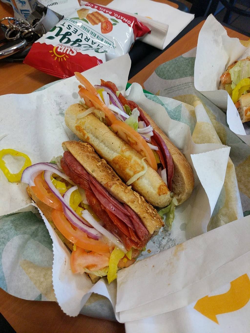 Subway | restaurant | 1221 S Gilbert Rd Ste 25, Mesa, AZ 85204, USA | 4804979440 OR +1 480-497-9440
