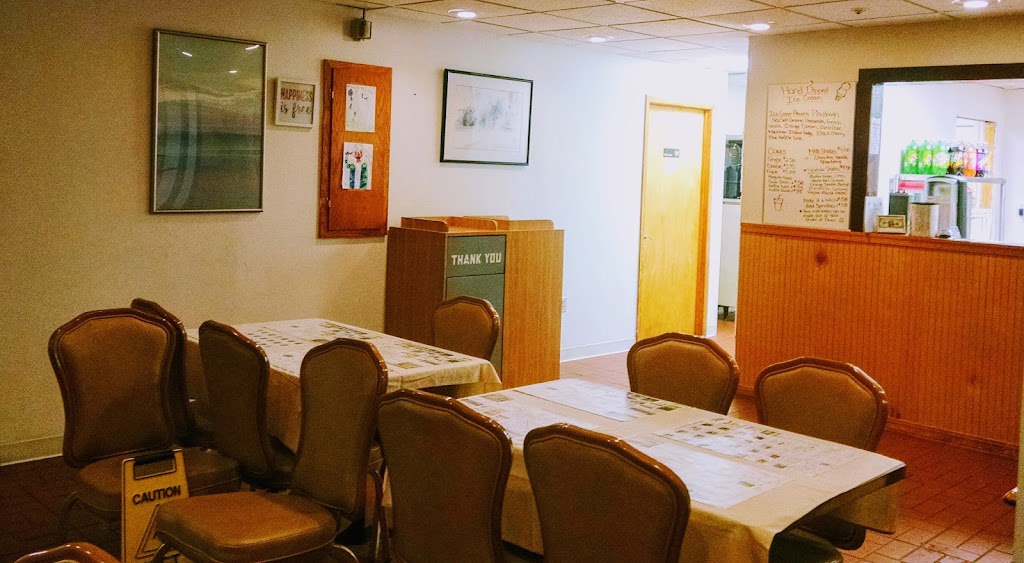 Adams Place Pizzaria | restaurant | 412 Avenue A, Gwinn, MI 49841, USA | 9063724505 OR +1 906-372-4505