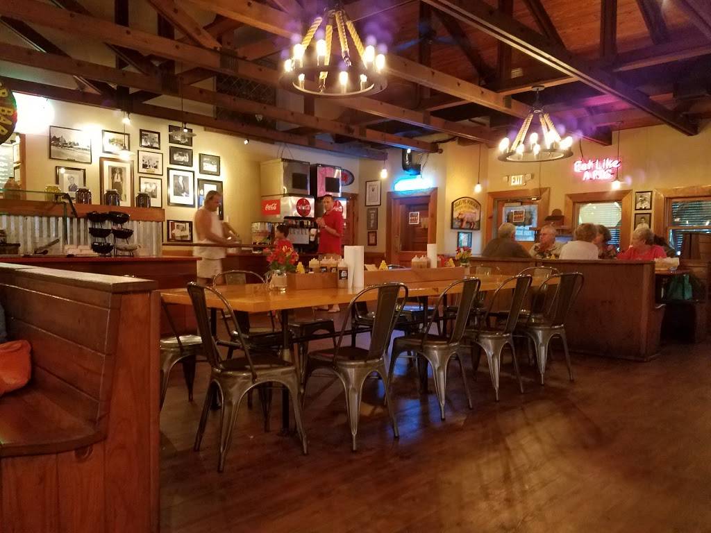 Melvins Legendary Bar- B-Q | restaurant | 925 Houston Northcutt Blvd, Mt Pleasant, SC 29464, USA | 8438810549 OR +1 843-881-0549