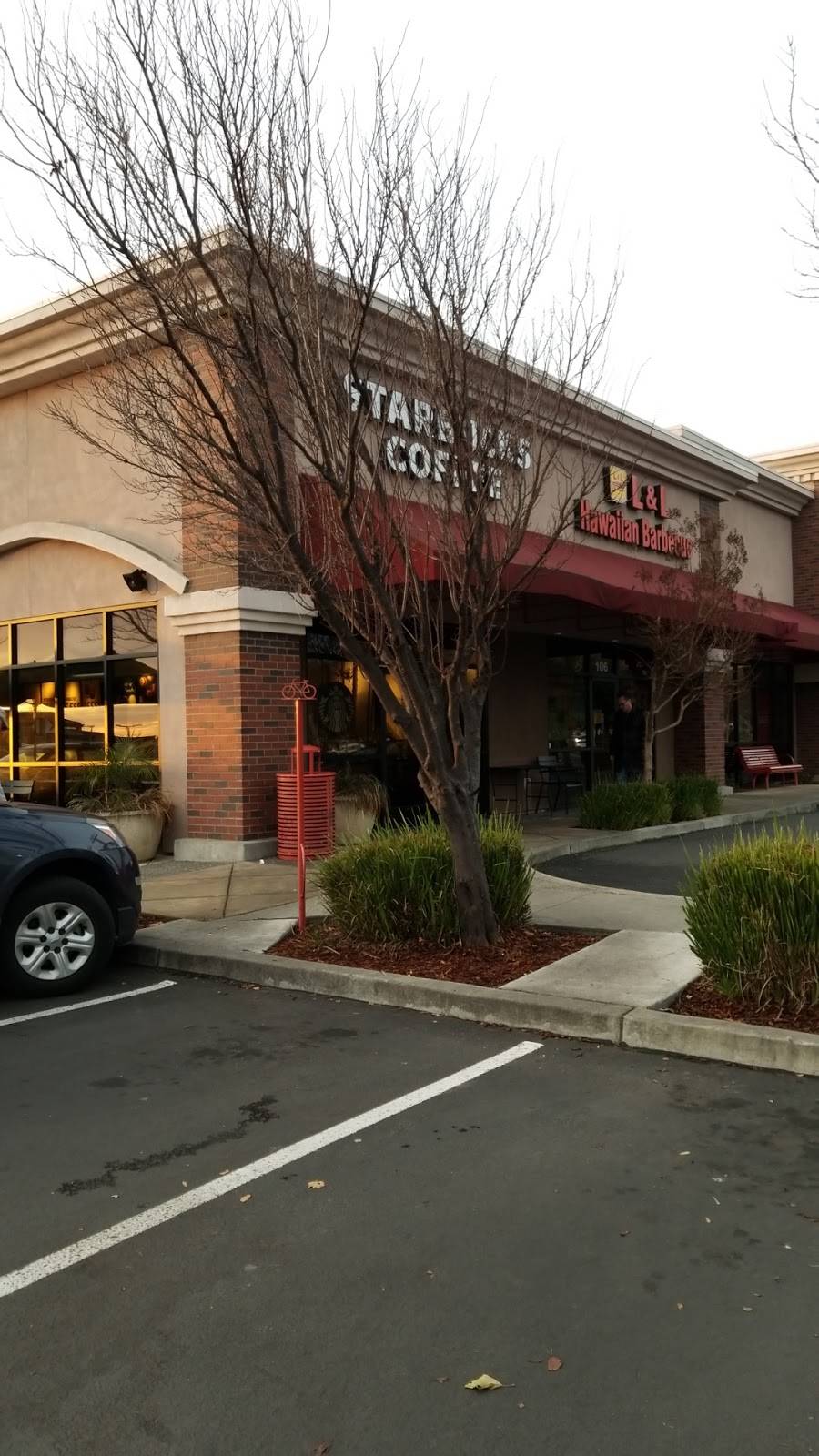 Starbucks | cafe | 5121 Business Center Dr #108, Fairfield, CA 94534, USA | 7078645092 OR +1 707-864-5092