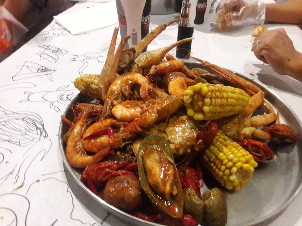 Crafty Crab - Melbourne | restaurant | 225 Palm Bay Rd NE #17, West Melbourne, FL 32904, USA | 3213124288 OR +1 321-312-4288