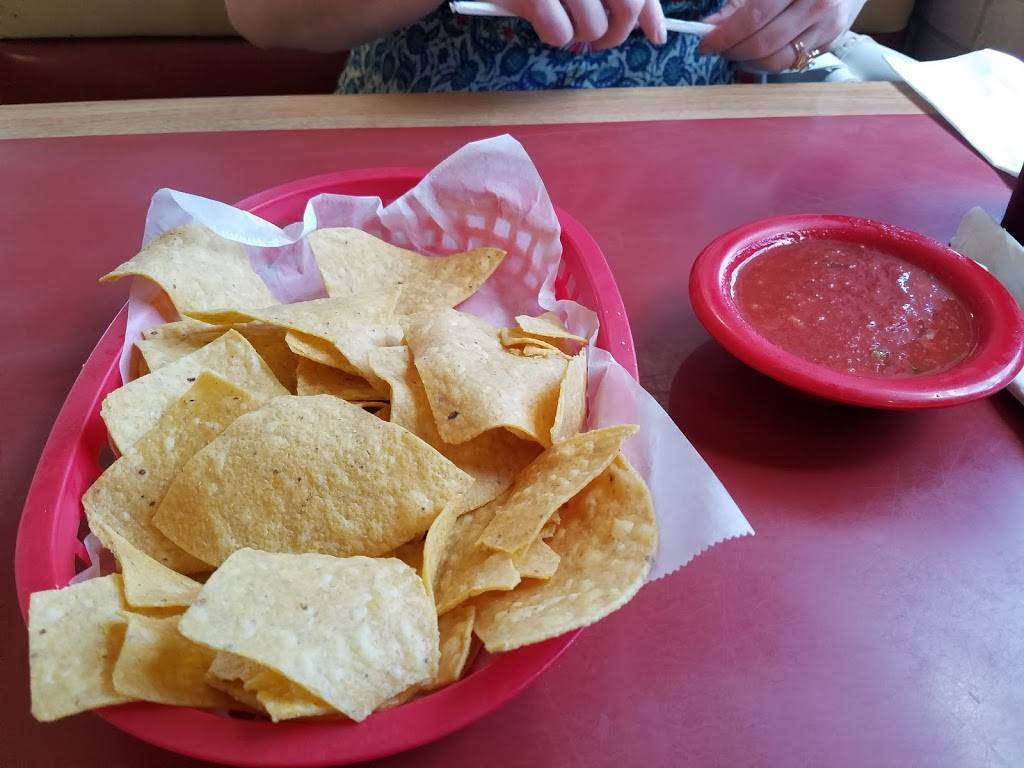 Taqueria Tequila Jalisco | restaurant | 5460 W Military Dr, San Antonio, TX 78242, USA | 2103713021 OR +1 210-371-3021