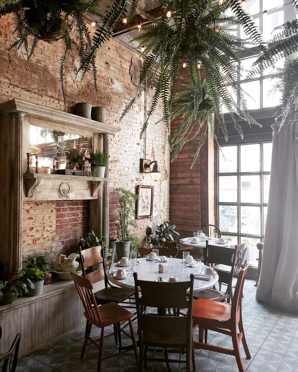 Harp & Crown | restaurant | 1525 Sansom St, Philadelphia, PA 19102, USA | 2153302800 OR +1 215-330-2800