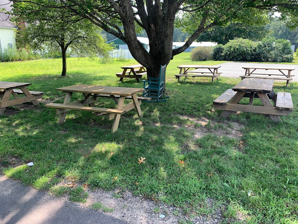 Bongis Turkey Roost | meal takeaway | 414 Kingstown Way, Duxbury, MA 02332, USA | 7815852392 OR +1 781-585-2392