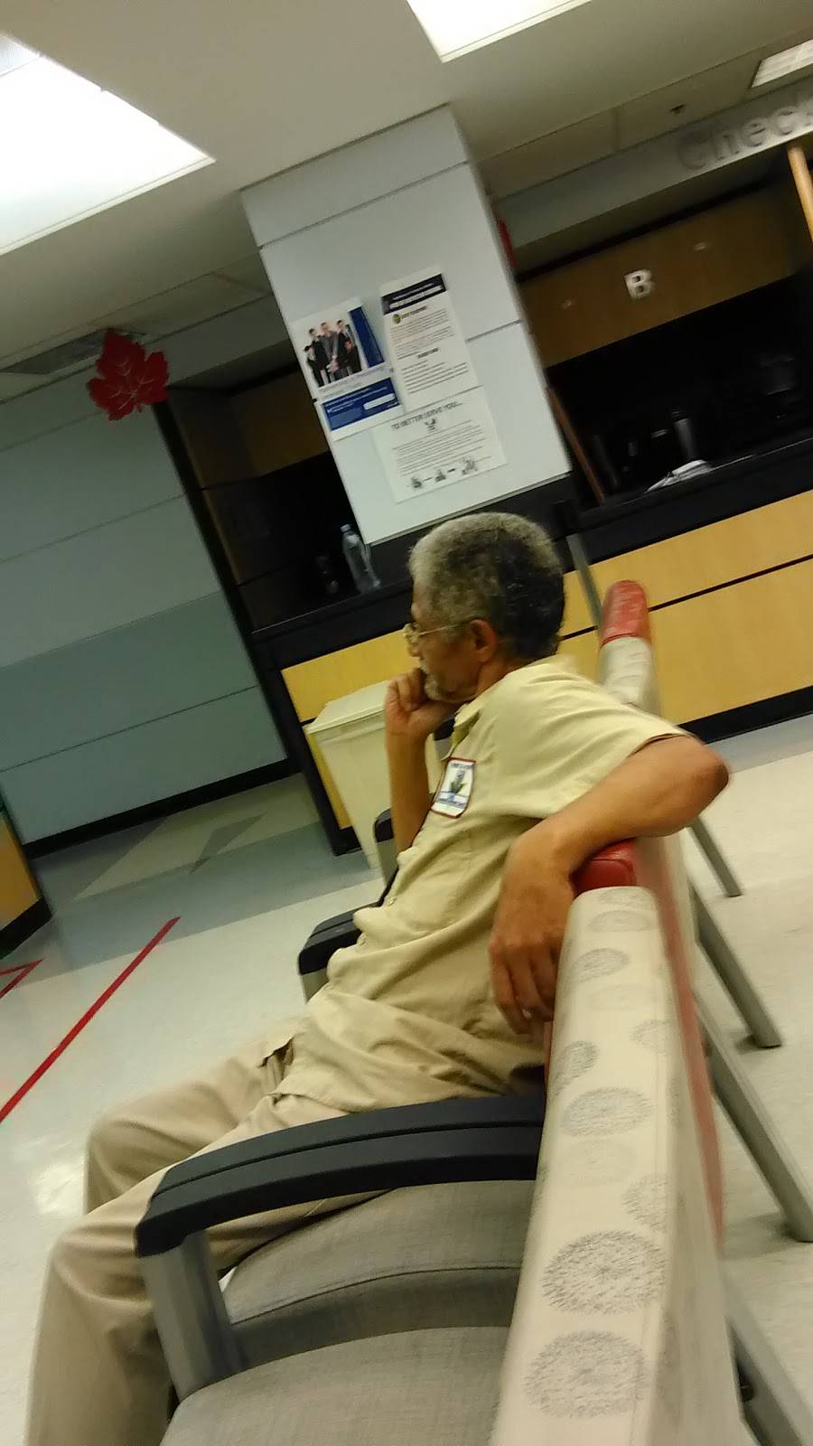 Churchs Chicken | restaurant | 431 N Austin Blvd, Chicago, IL 60644, USA | 7732610419 OR +1 773-261-0419