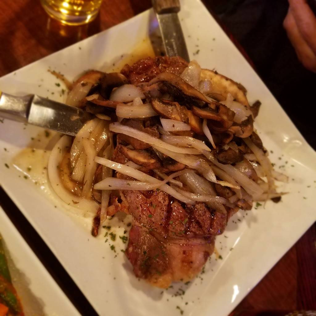 The Manor Restaurant & Lounge | night club | 300 Hershey Rd, West Hanover Township, PA 17112, USA | 7175452338 OR +1 717-545-2338