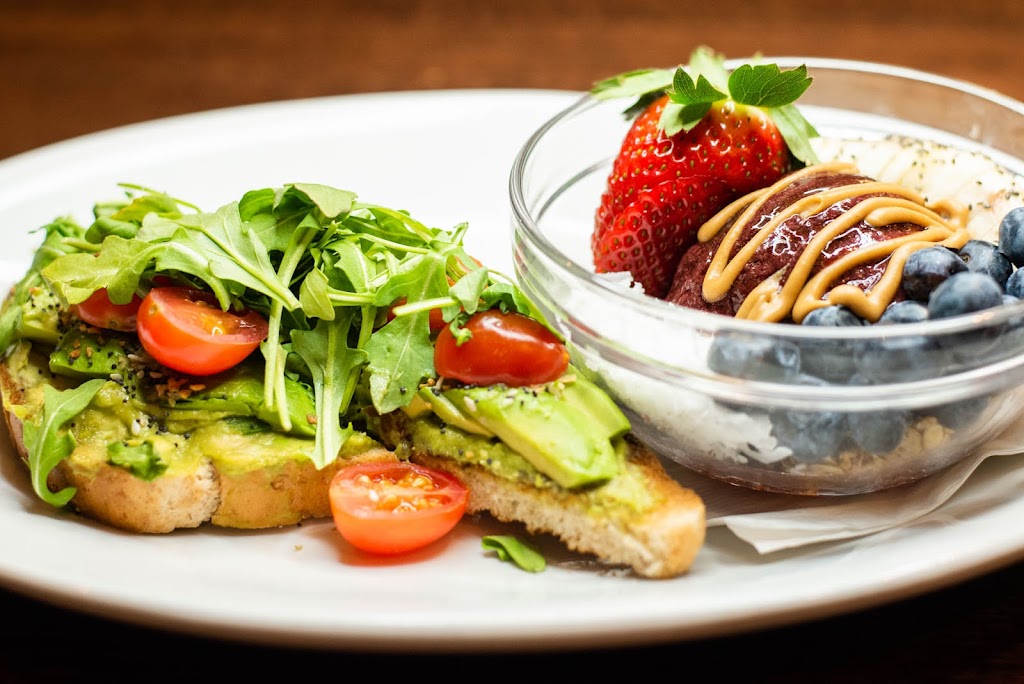 Village Inn | bakery | 11909 Main St, Maple Grove, MN 55369, USA | 7634160010 OR +1 763-416-0010