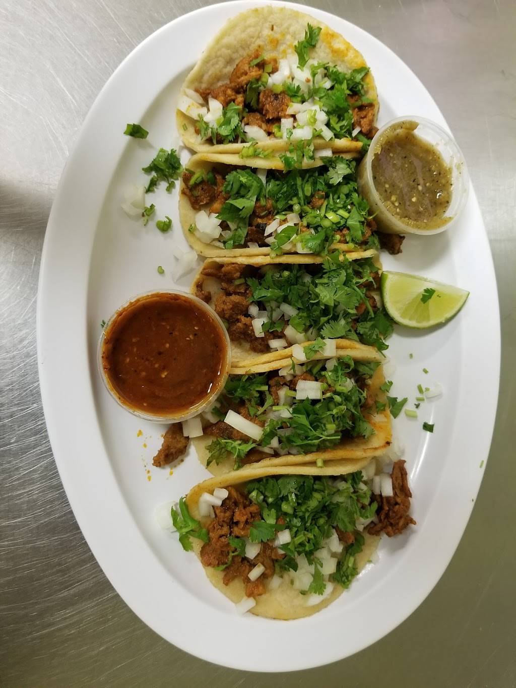 Cafe con leche | restaurant | 2761 S Ridgewood Ave, Daytona Beach, FL 32119, USA | 3869990035 OR +1 386-999-0035