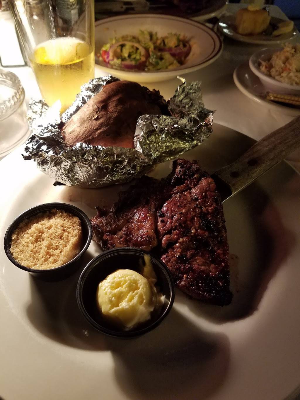 Chandlers | restaurant | 212 Market St, Maysville, KY 41056, USA | 6065646385 OR +1 606-564-6385