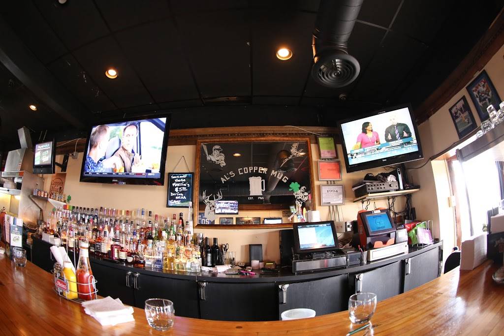 Copper Mug Bar & Grill | restaurant | 1704 E West Maple Rd, Walled Lake, MI 48390, USA | 2486248725 OR +1 248-624-8725