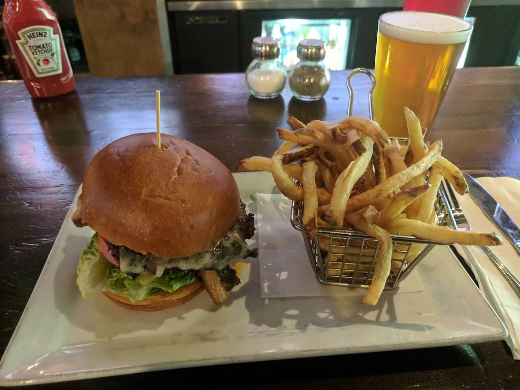 Vail Ale House | restaurant | 2161 N Frontage Rd W, Vail, CO 81657, USA | 9704764314 OR +1 970-476-4314