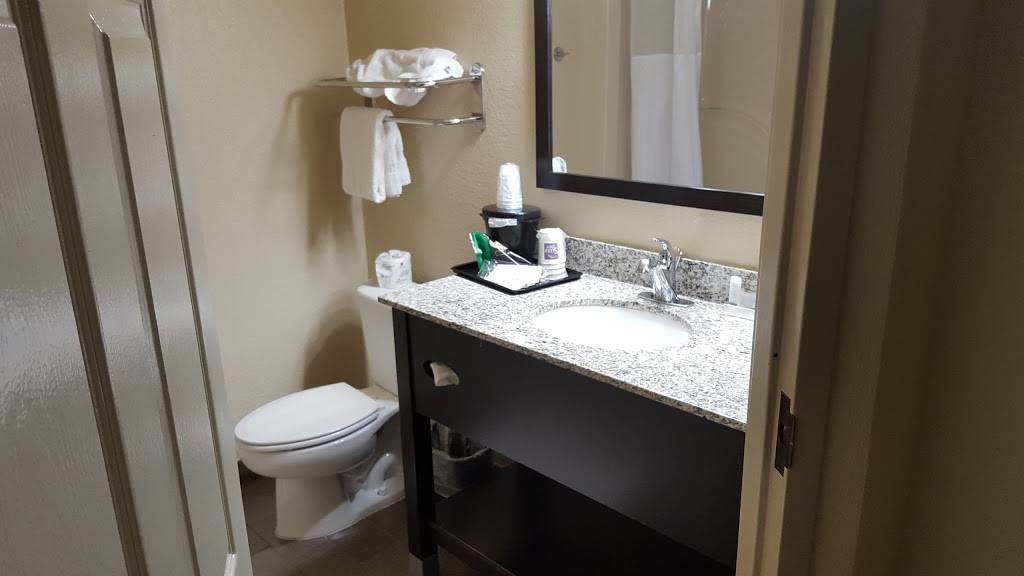 Sleep Inn & Suites Central/I-44 | restaurant | 8021 E 33rd St S, Tulsa, OK 74145, USA | 9189488870 OR +1 918-948-8870