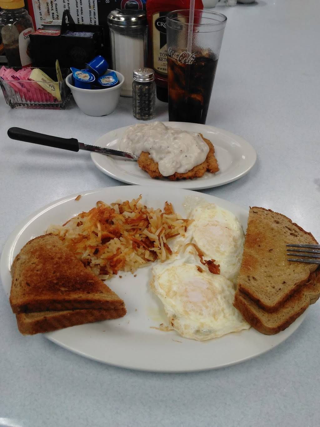 O C Cafe | restaurant | 961 Lincolnway W, Osceola, IN 46561, USA | 5746748848 OR +1 574-674-8848