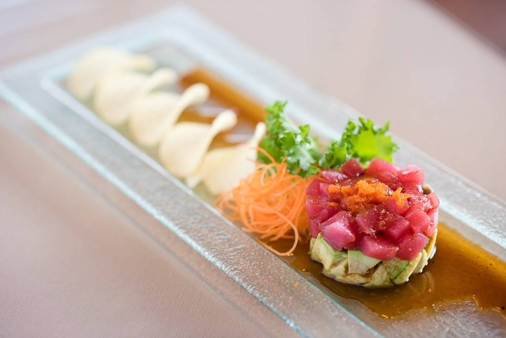 Cangs Restaurant | restaurant | 413 US-27, Lake Placid, FL 33852, USA | 8636591093 OR +1 863-659-1093