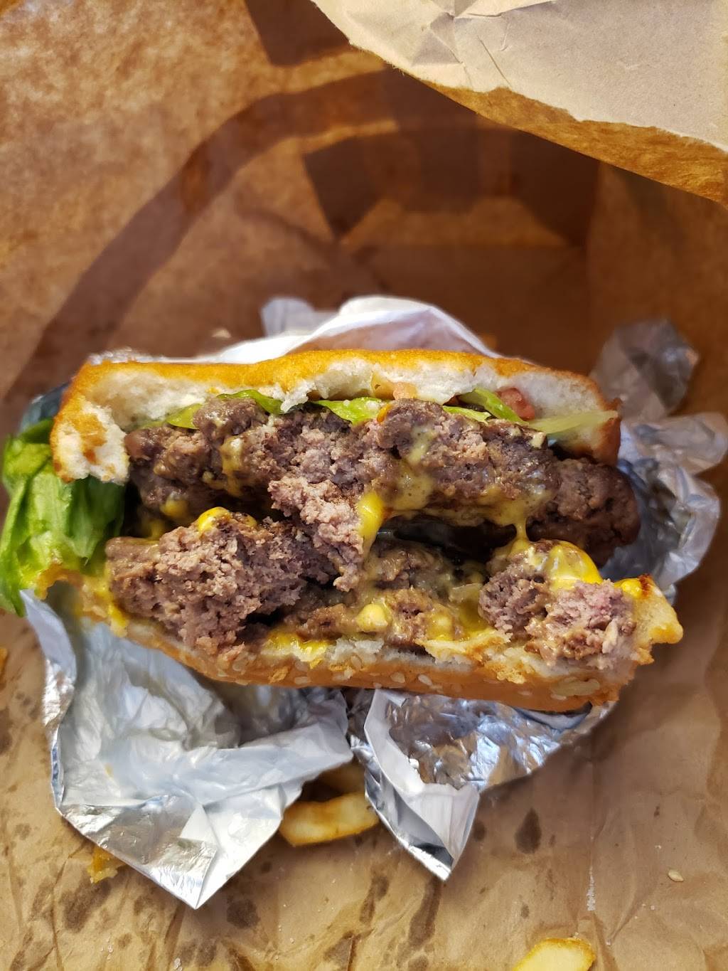 Kosmos | restaurant | 2007 Calumet Ave, Valparaiso, IN 46383, USA | 2195488400 OR +1 219-548-8400