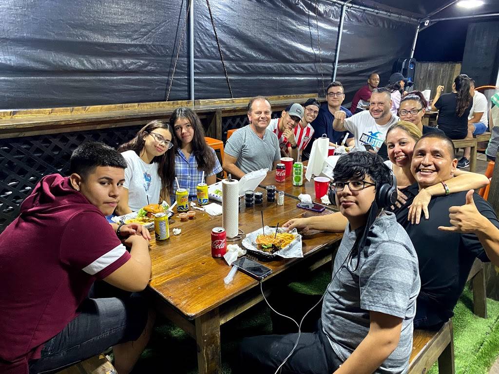 TNT BURGER | restaurant | 5226 Gunn Hwy, Tampa, FL 33624, USA | 8138122869 OR +1 813-812-2869