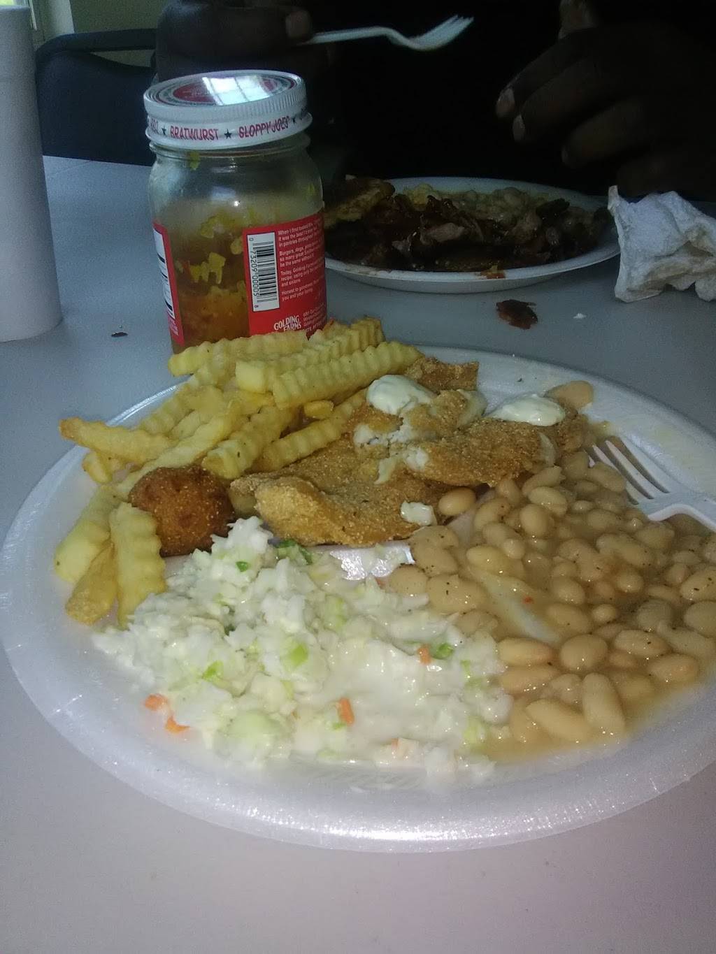 Heads BBQ | restaurant | 1055 Dorris Winters Rd, Chapmansboro, TN 37035, USA | 6152478621 OR +1 615-247-8621